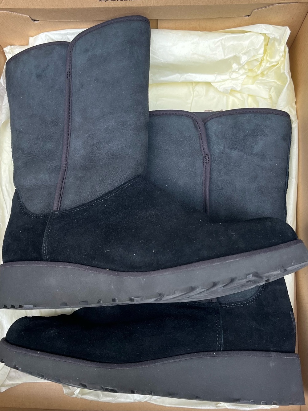 Ugg Amie boots size women’s 9
